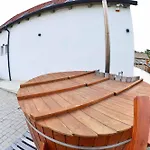 Orosz Gabor Apartmens * Mád