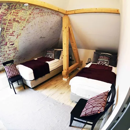 Orosz Gabor Apartmens Lägenhet