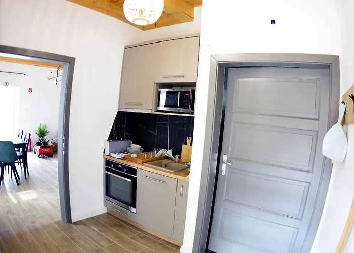 Orosz Gabor Apartmens *